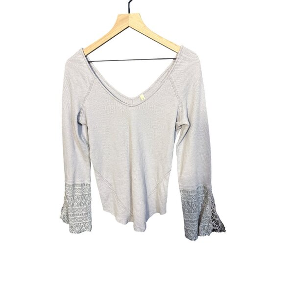 Free People Womens Light Gray Waffle Knit Long Sleeve Top With Lace Bell Cuffs S - Picture 1 of 6